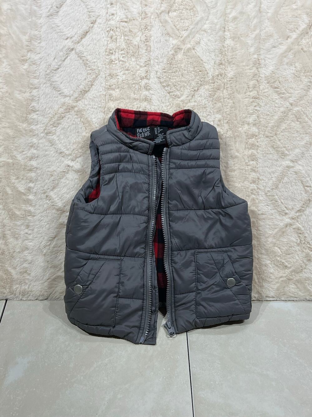 Fierce Frank Boys 2T Gray Puffer Vest Buffalo Plaid Lined Full Zip EUC
